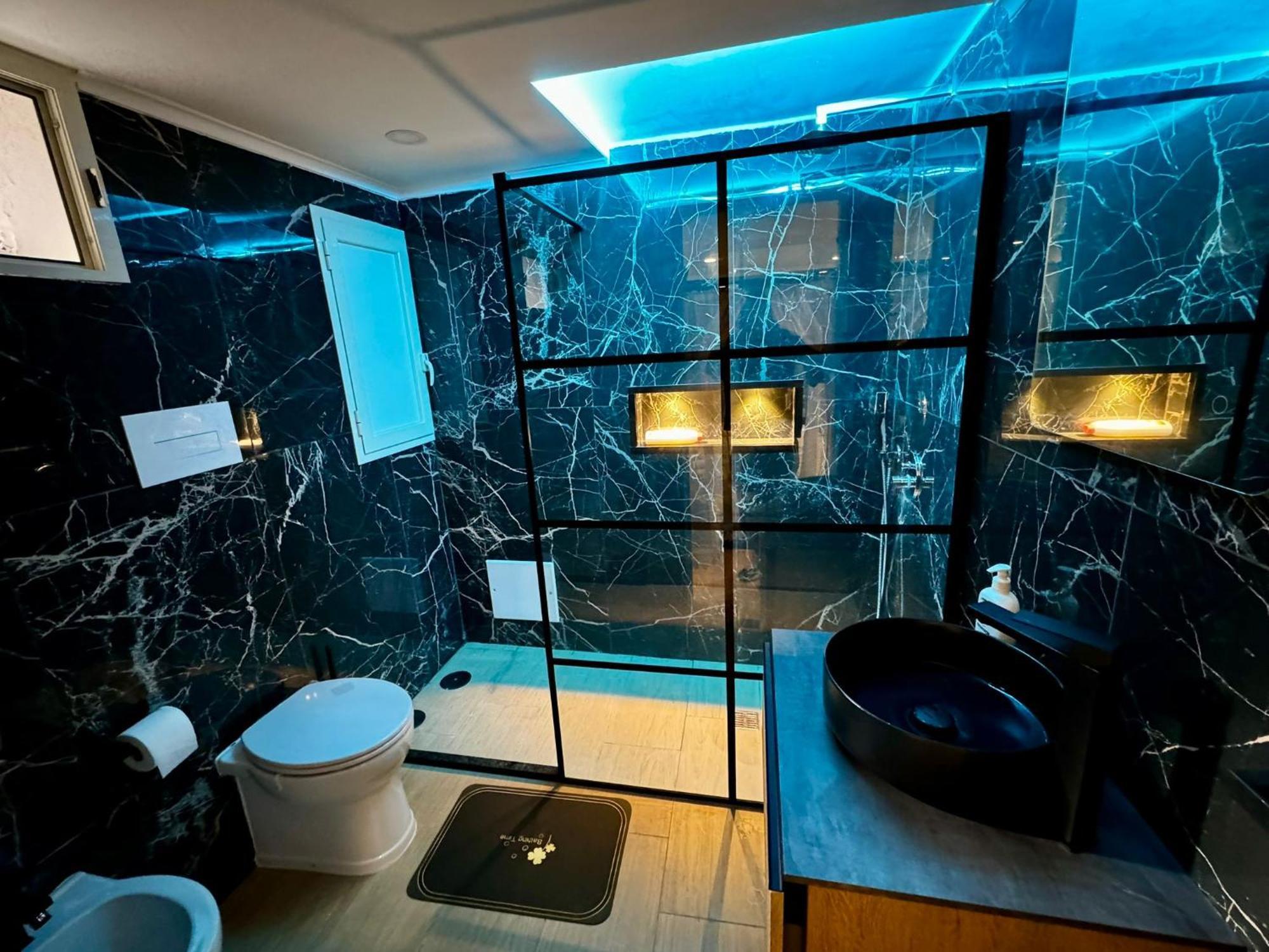 Fl Black Diamond Neapel Exterior foto