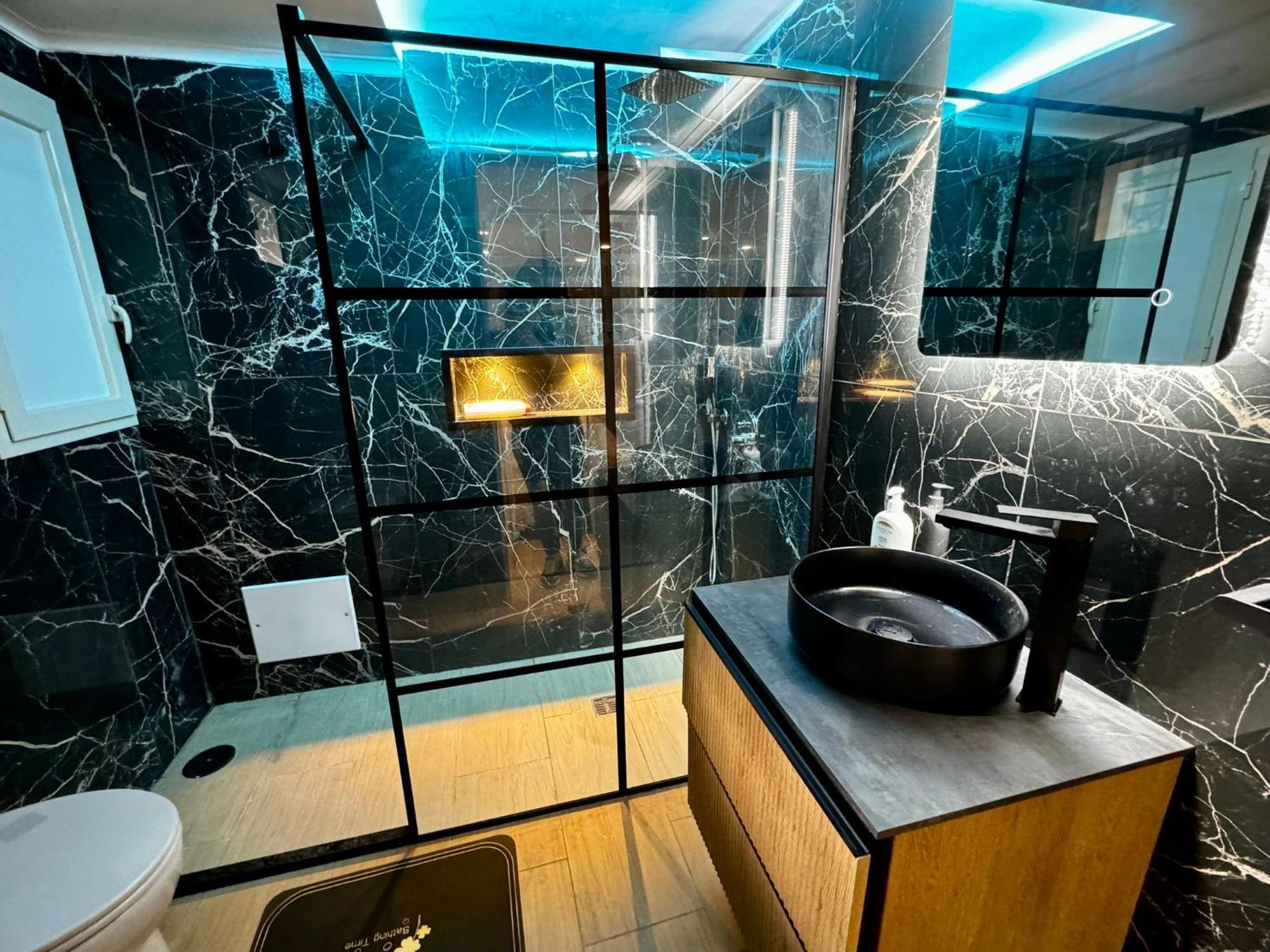 Fl Black Diamond Neapel Exterior foto